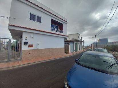 Exterior view of House or chalet for sale in San Miguel de Abona  with Terrace and Balcony
