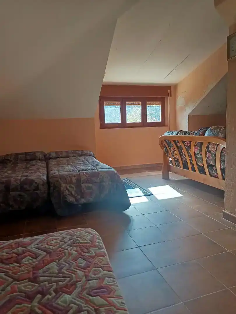 Habitación de Casa o chalet en venta en Brazuelo con Jardín privado, Trastero y Amueblado