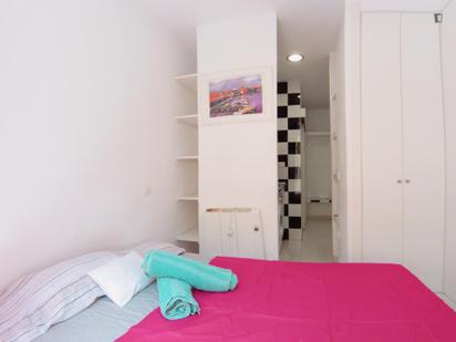 Study to rent in Puerta del Ángel