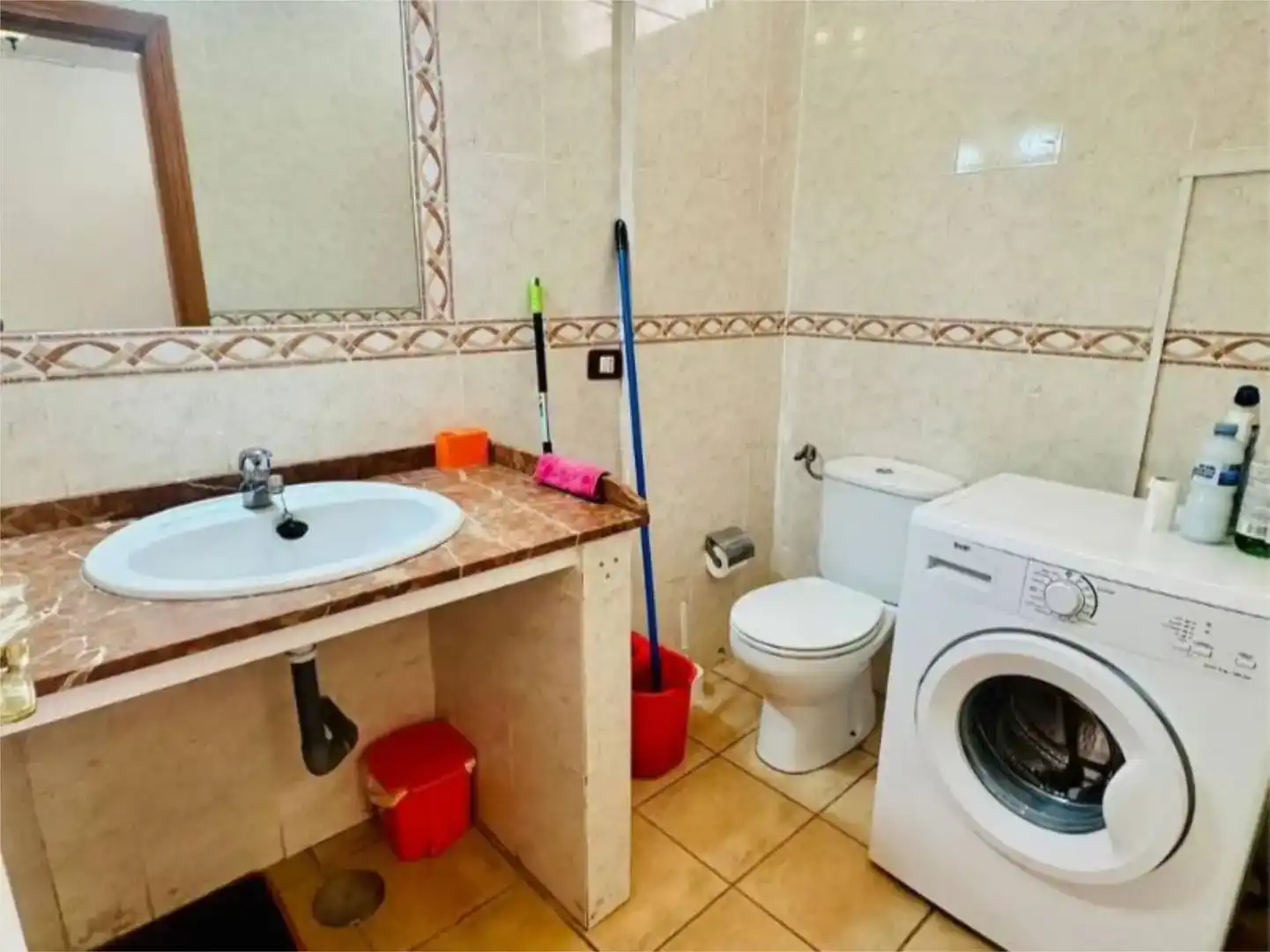 Bany de Apartament en venda en Arona amb Piscina