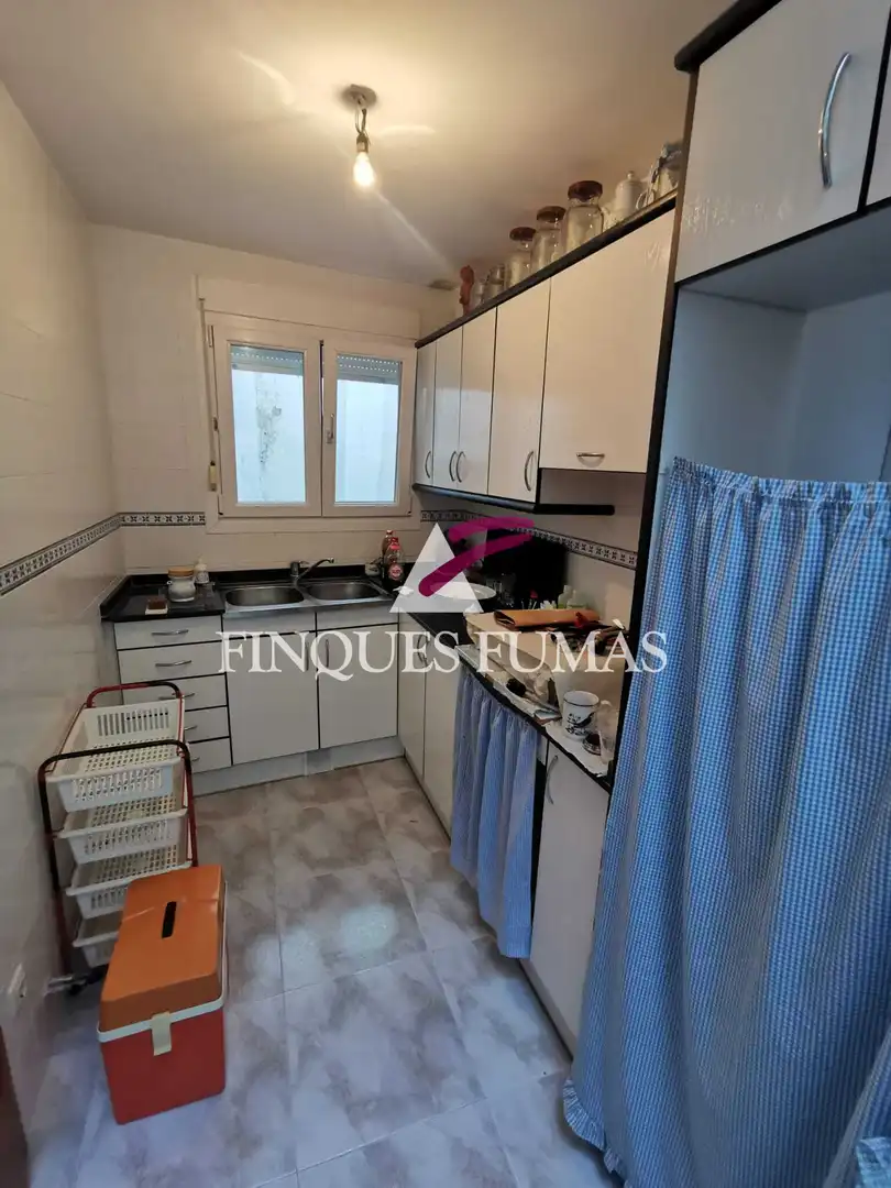 Cuina de Casa o xalet en venda en Cervera amb Terrassa, Traster i Moblat