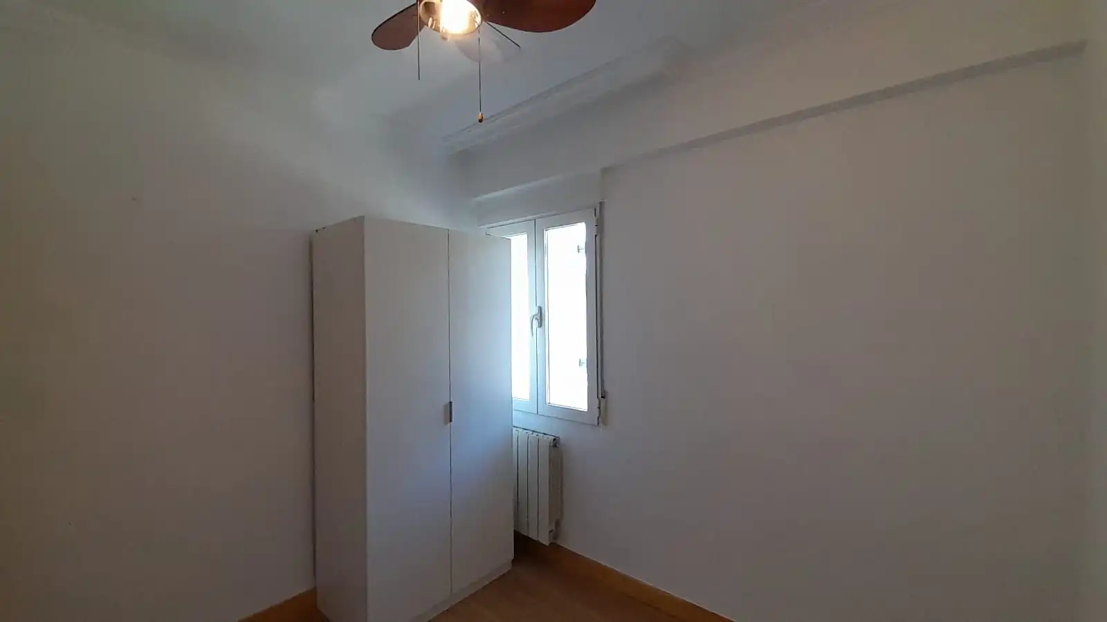 Dormitori de Pis en venda en Carabanchel
