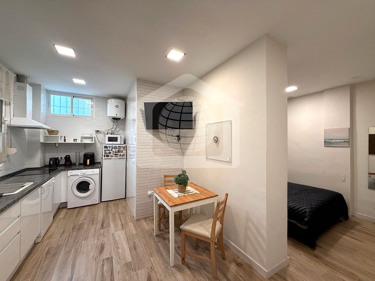 Estudi en venda en Málaga Capital amb Moblat, Forn i Rentadora