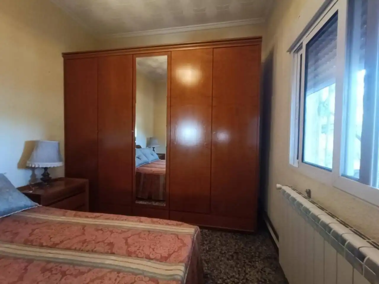 Schlafzimmer von Haus oder Chalet zum Verkauf in Elda mit Heizung und Schwimmbad