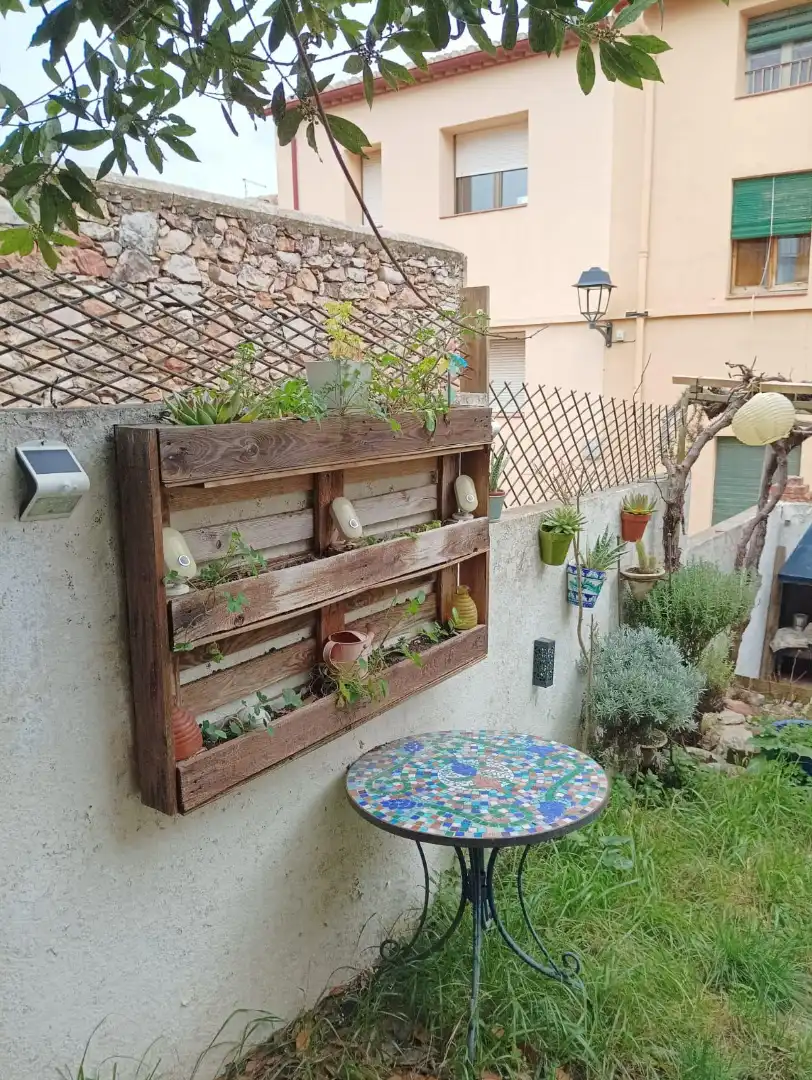 Terrassa de Casa o xalet en venda en Capçanes amb Calefacció, Jardí privat i Parquet