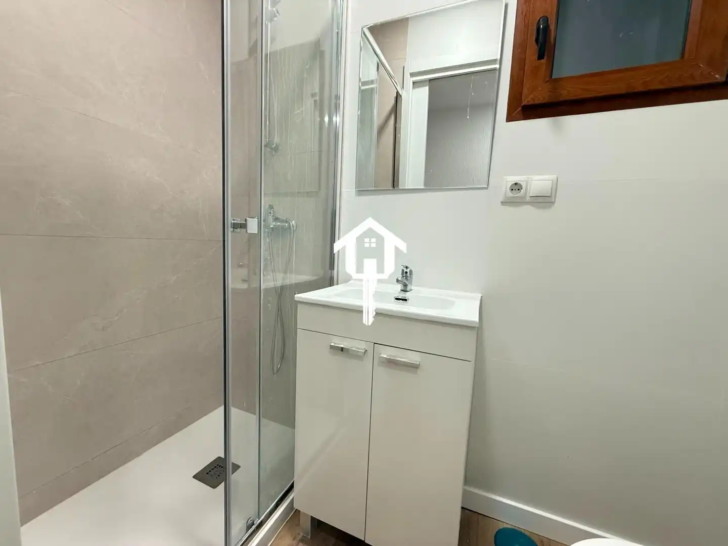 Flat with terrace for sale in Calle TAQUIGRAFO MARTI, imagen 29