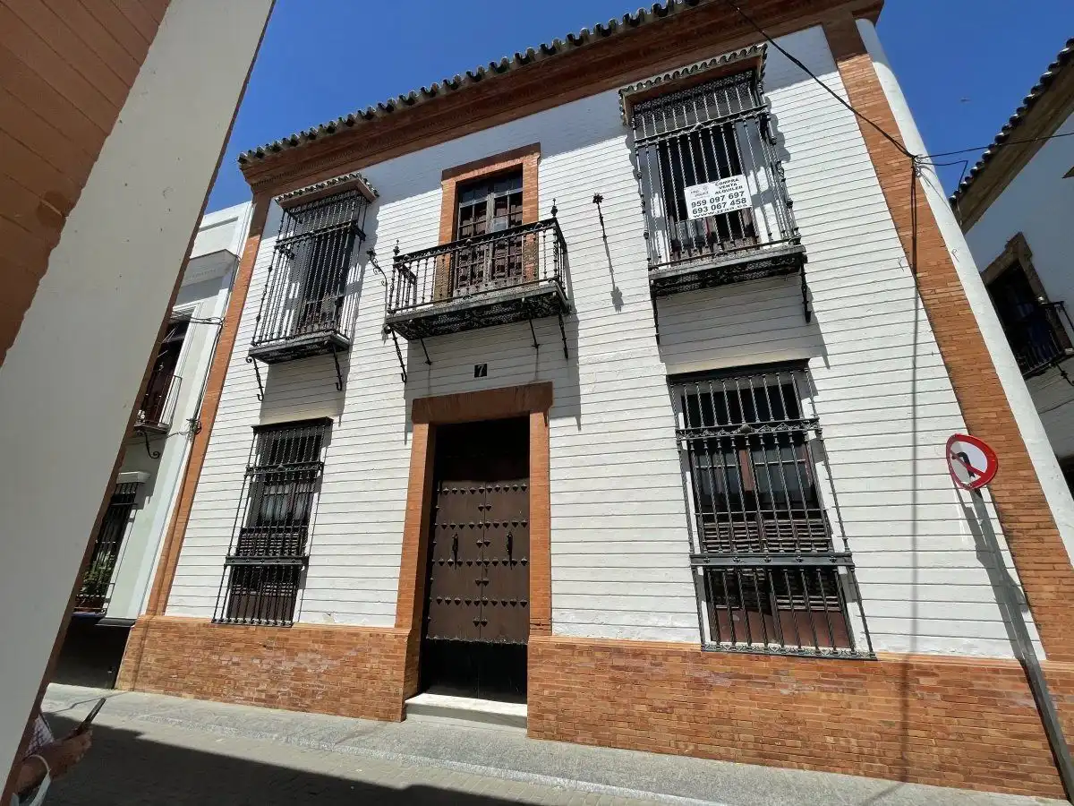 Casa amb terrassa en venda a Bollullos Par del Condado