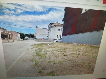 Terreny residencial en venda a Llevant 6