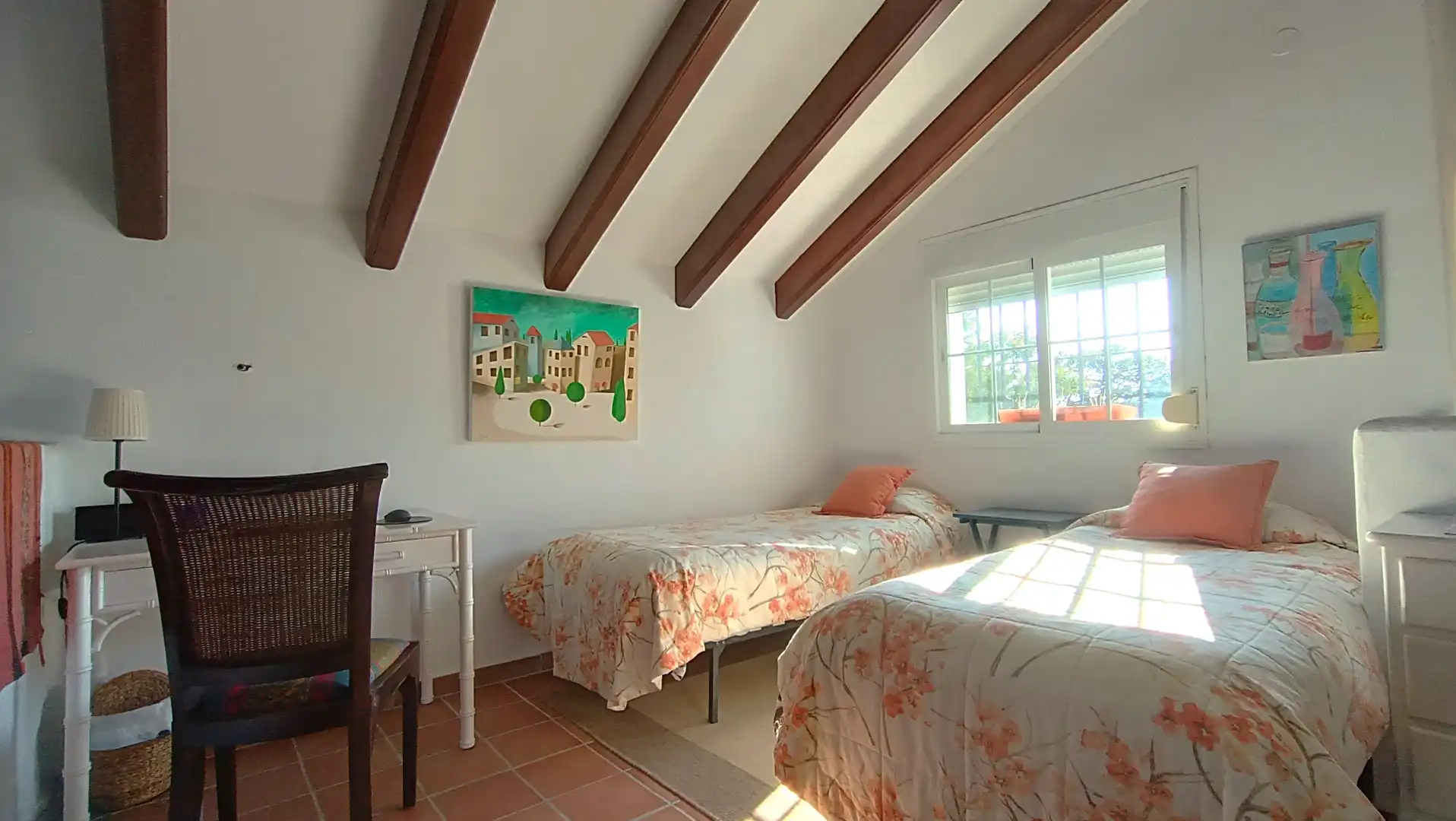 Habitación de Finca rústica en venta en Estepona con Aire acondicionado, Calefacción y Jardín privado