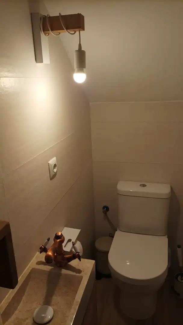 Bany de Casa adosada en venda en La Línea de la Concepción amb Aire condicionat, Jardí privat i Terrassa