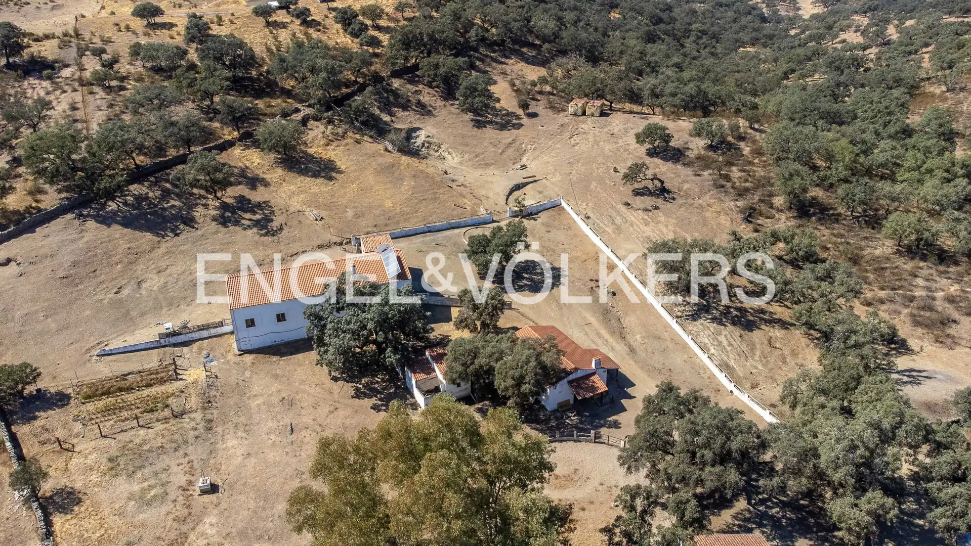 Houses for sale in Aracena, Huelva