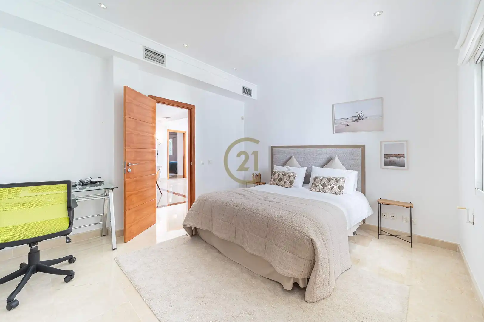 Chalet con terraza en venta en Calle Sirio, imagen 37