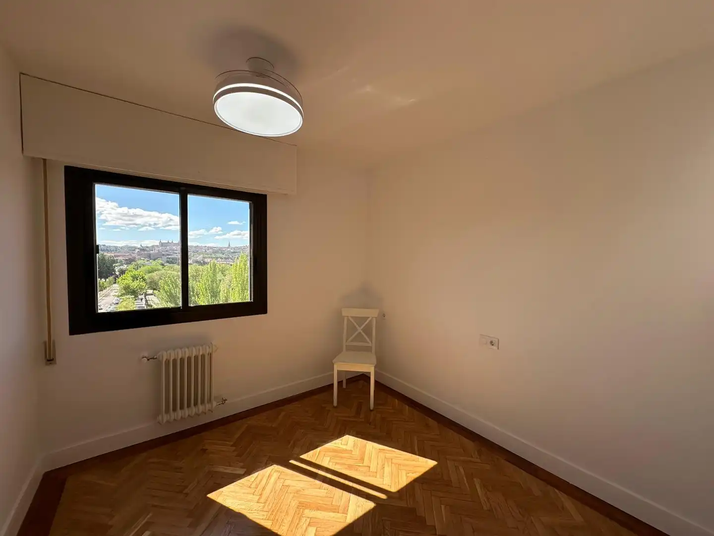 Schlafzimmer von Wohnung zum Verkauf in Toledo mit Klimaanlage, Heizung und Privatgarten