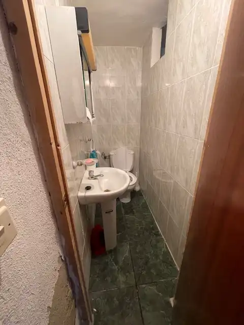 Bany de Casa o xalet en venda en Padules amb Jardí privat, Terrassa i Traster