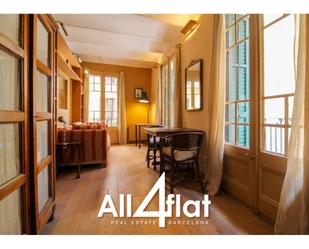 Bedroom of Flat for sale in  Barcelona Capital  with Air Conditioner, Parquet flooring and Furnished