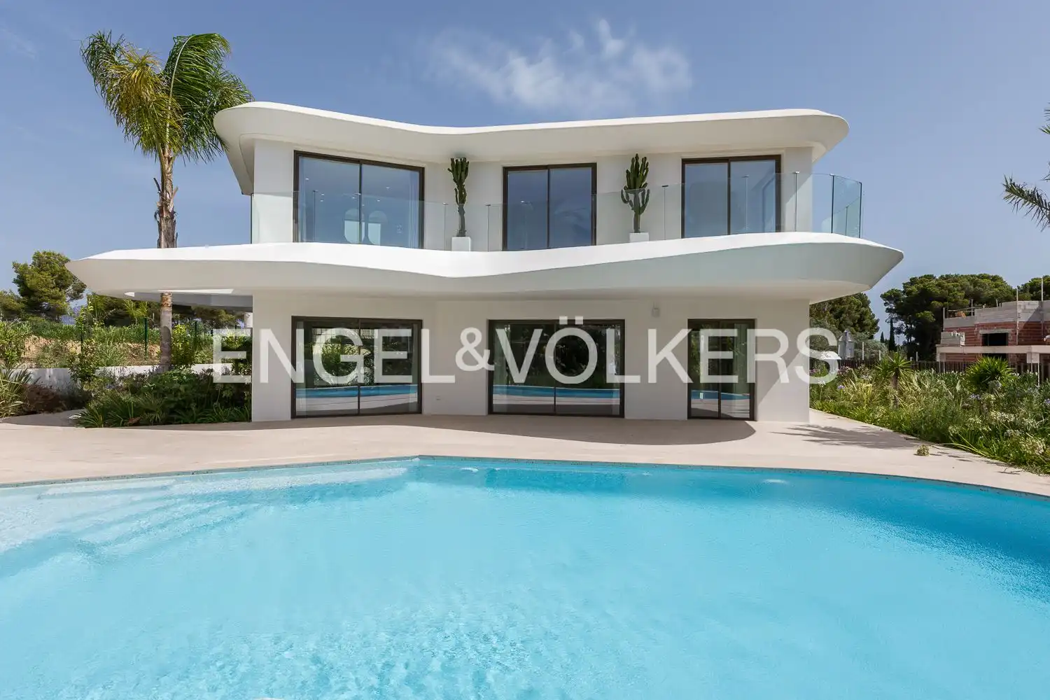 Vista exterior de Casa o xalet en venda en Jávea / Xàbia amb Aire condicionat, Calefacció i Jardí privat