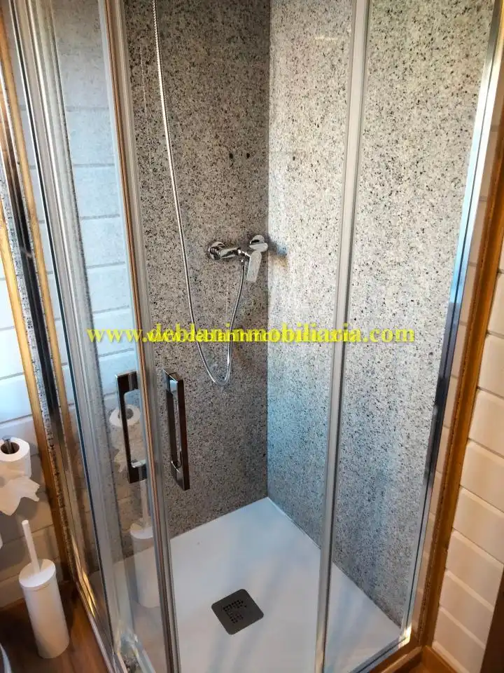 Bathroom of Houses for rent in Tui  with Heating, Private garden and Furnished