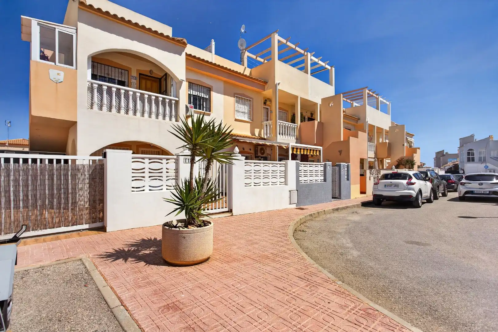 Vista exterior de Apartamento en venta en Orihuela con Amueblado y Lavadora