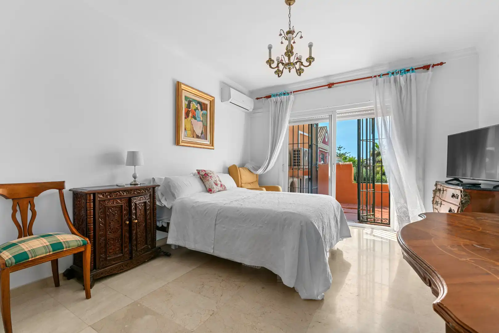 Casa con terraza en venta en San Pedro de Alcántara, imagen 4