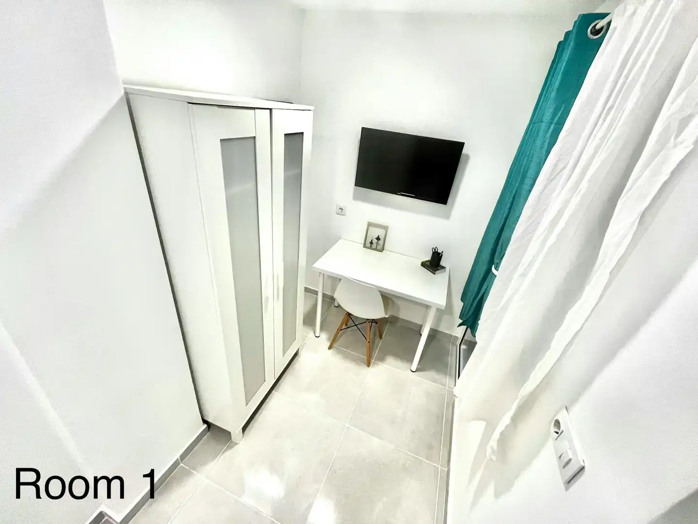 Habitación de Piso para compartir en Sevilla con Aire acondicionado, Amueblado y Lavadora