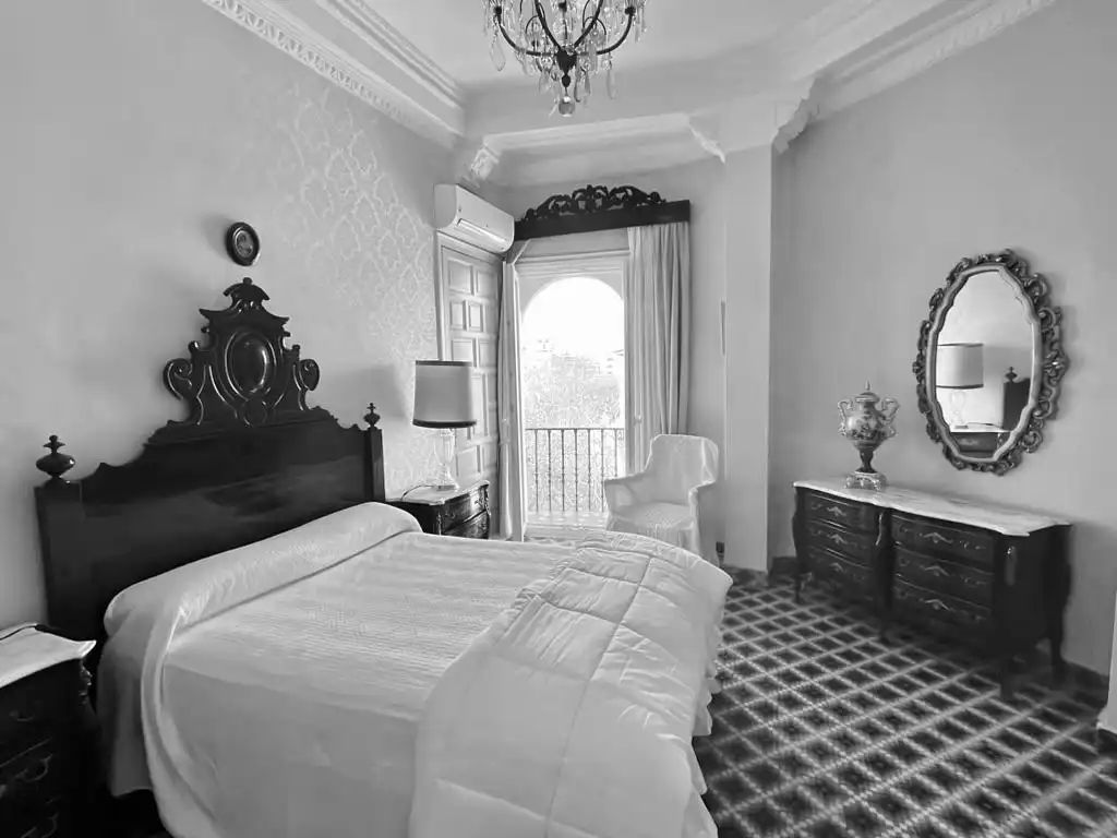 Habitación de Piso de alquiler en Sevilla con Aire acondicionado, Terraza y Amueblado