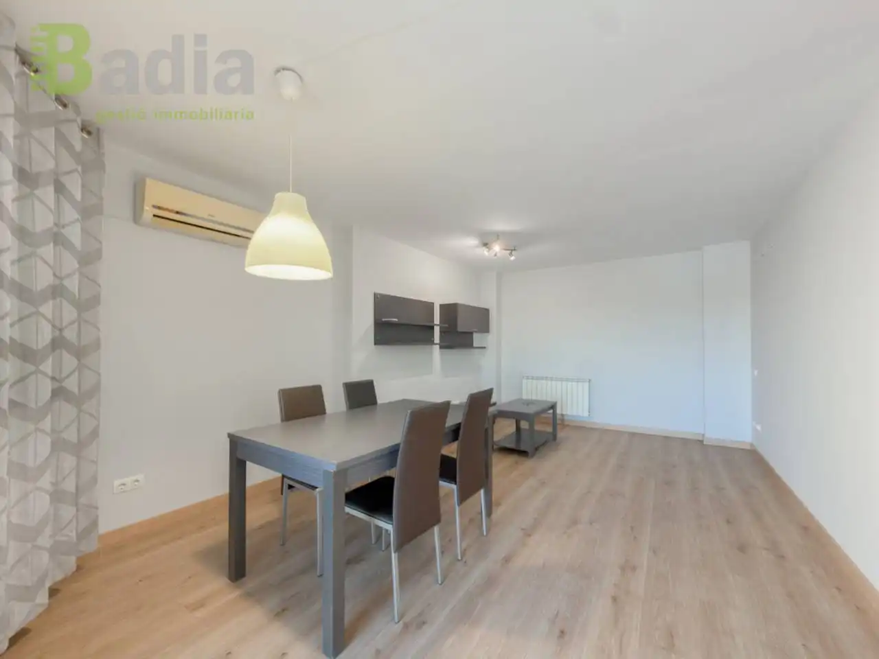 Comedor de Dúplex en venta en Alcarràs con Aire acondicionado, Calefacción y Parquet