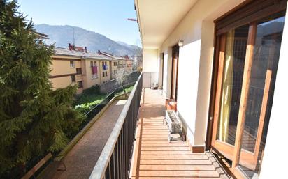 Exterior view of Flat for sale in Eibar  with Terrace, Storage room and Balcony