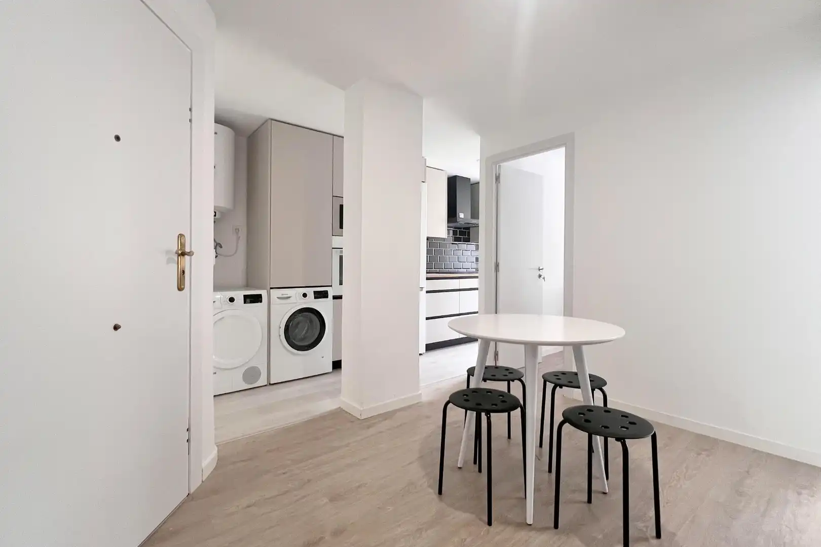 Room in Calle MANUEL DE FALLA, Norte - Universidad