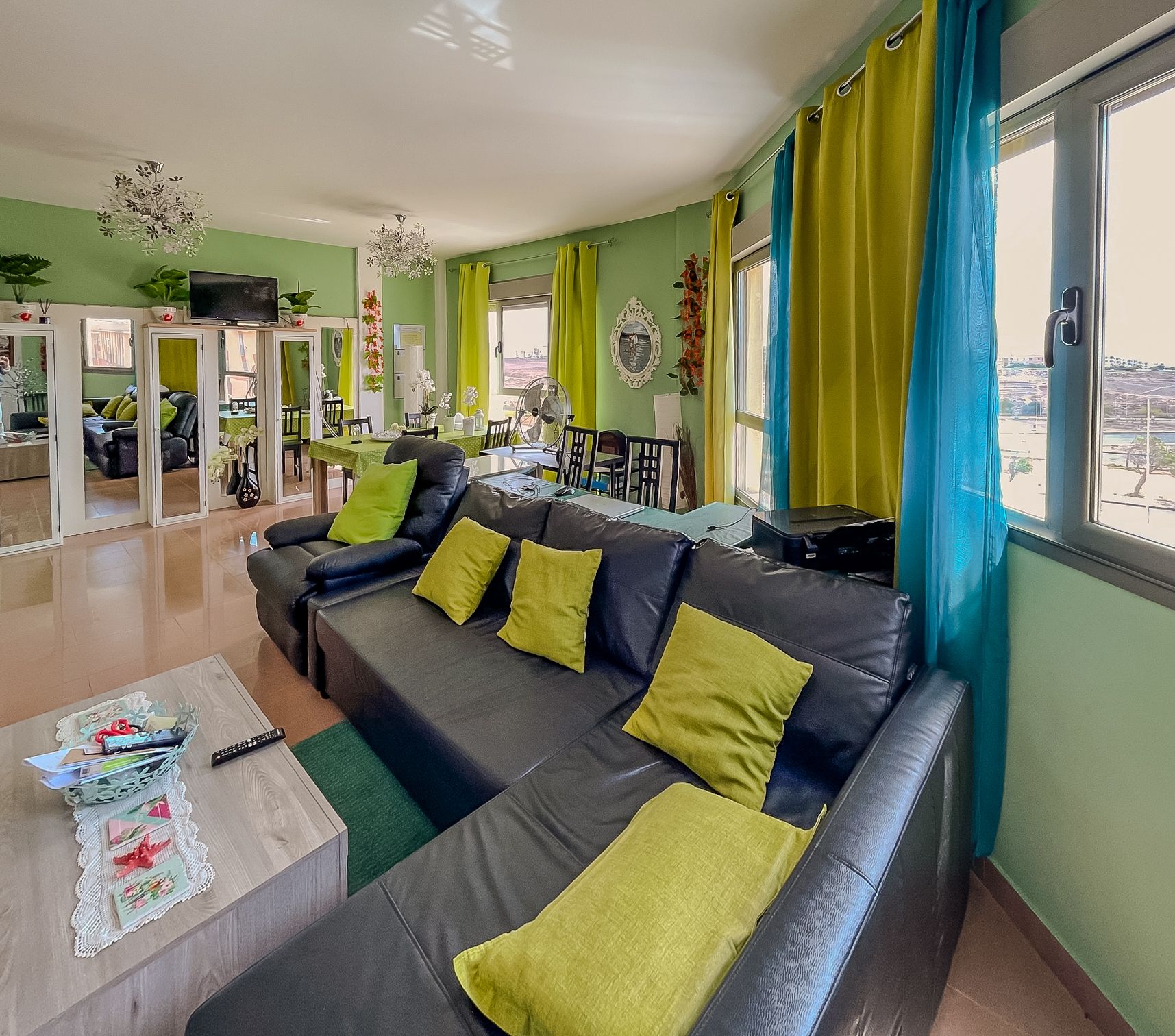 Living room of Flat for sale in Puerto del Rosario  with Furnished, Oven and Washing machine