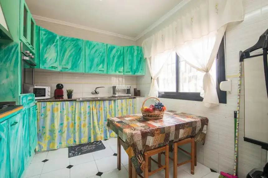 Cuina de Casa o xalet en venda en Tibi amb Aire condicionat, Piscina i Moblat