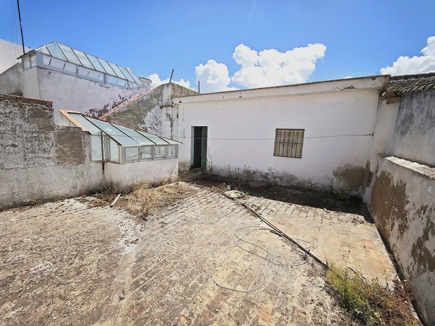 Vista exterior de Casa o chalet en venta en Trebujena con Balcón