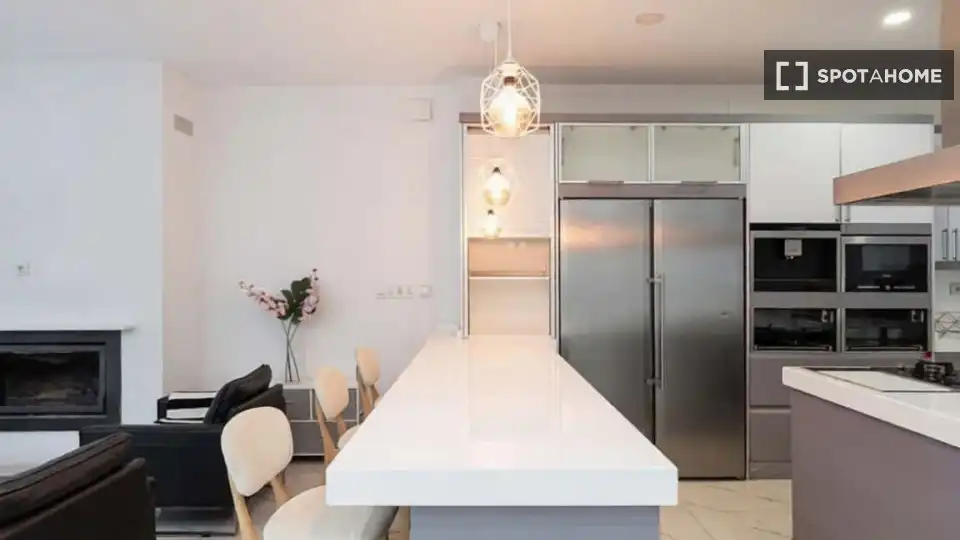 Cocina de Piso de alquiler en Valencia con Aire acondicionado, Calefacción y Amueblado