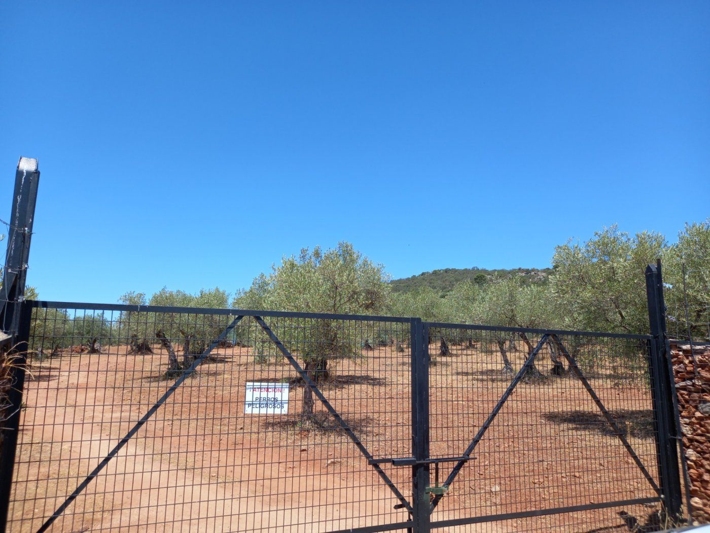 Country house for sale in Cáceres Capital