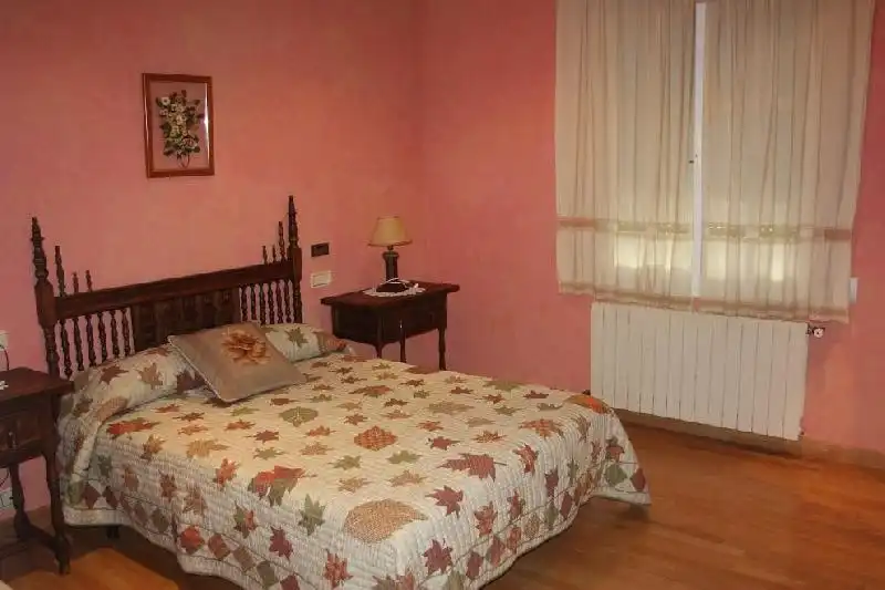 Chalet con jardín en venta en Cuacos de Yuste, imagen 13