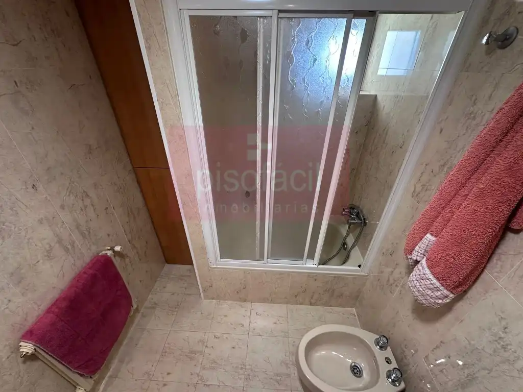 Bathroom of Houses for sale in Guntín