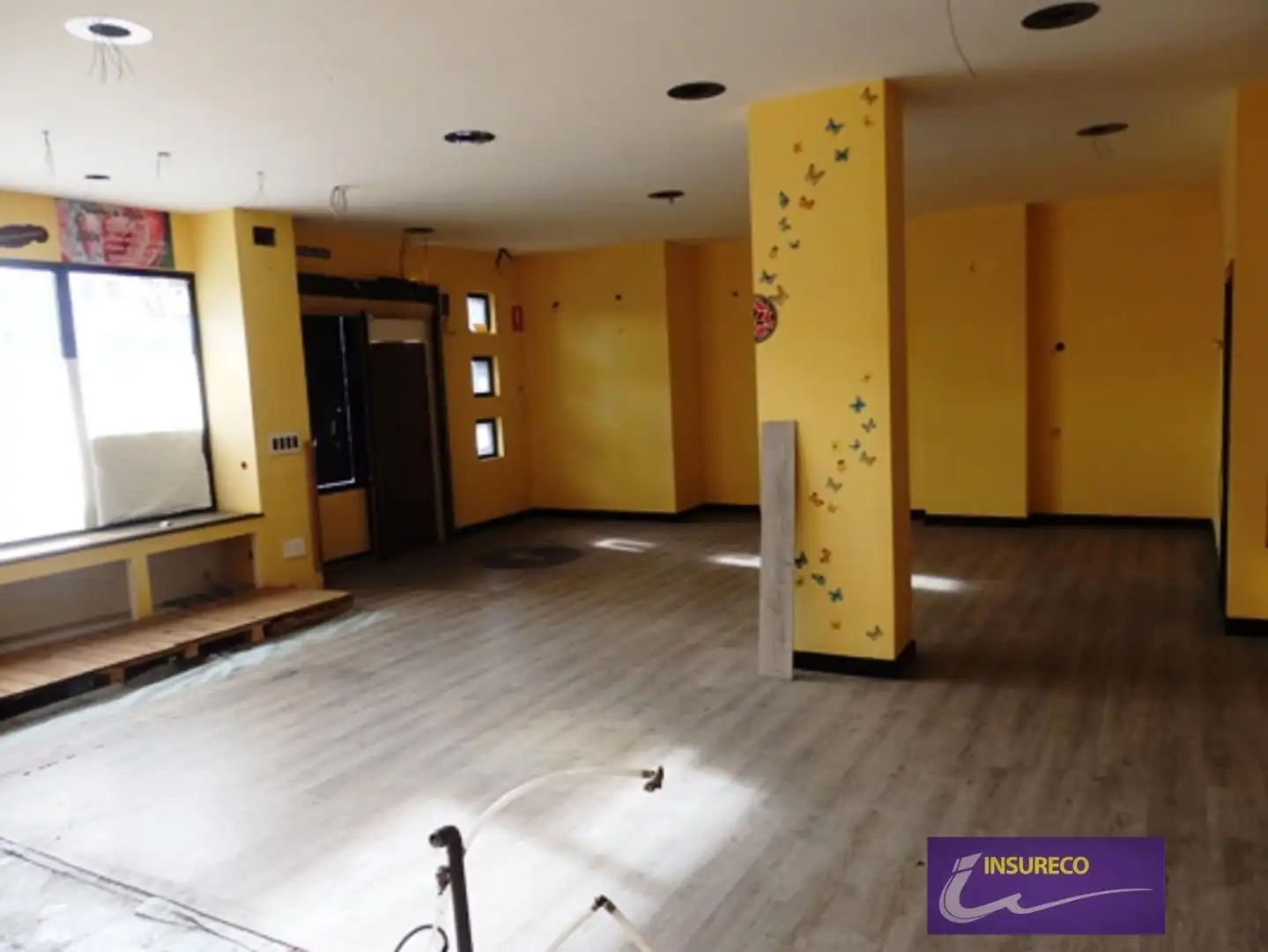 Business premises to rent in Cruz Roja Leon, imagen 2