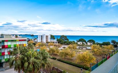 Dormitori de Àtic en venda en Cambrils amb Aire condicionat, Terrassa i Piscina