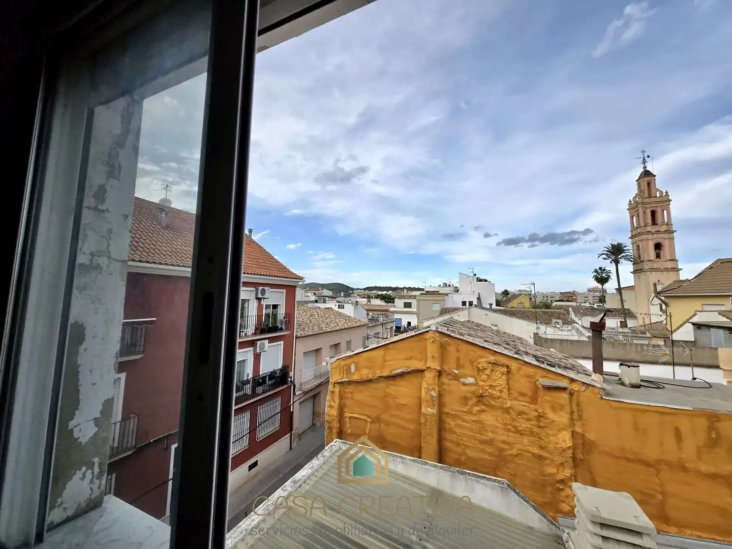 Vista exterior de Casa o xalet en venda en Benirredrà amb Terrassa