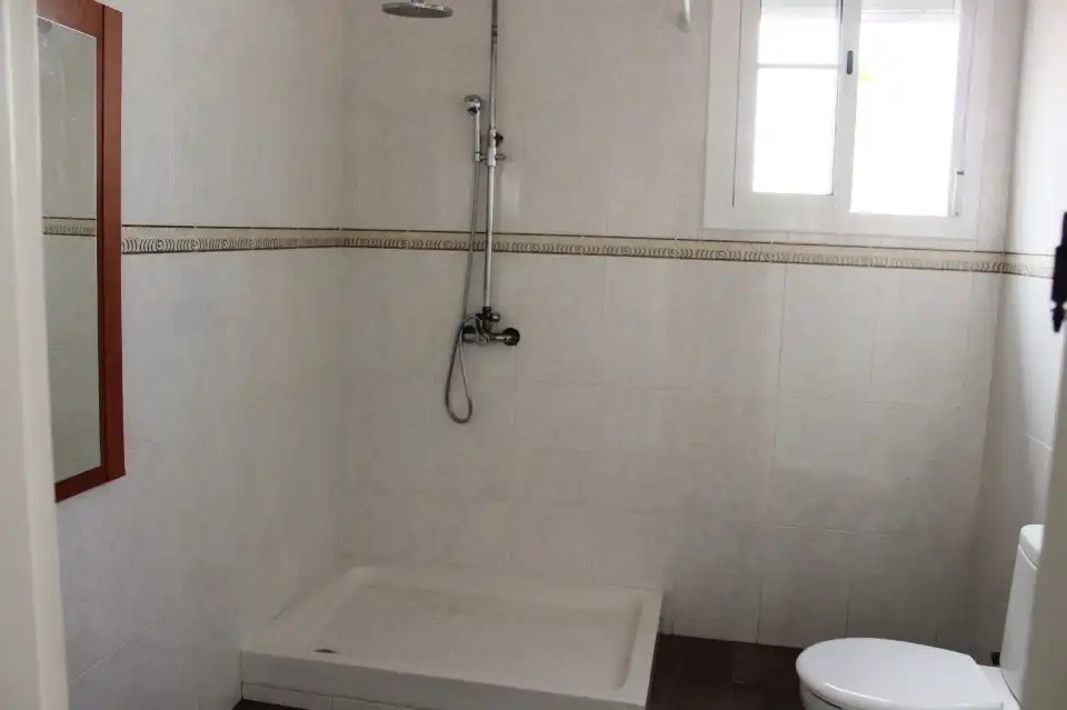 Bany de Casa o xalet en venda en Frigiliana amb Aire condicionat, Calefacció i Terrassa