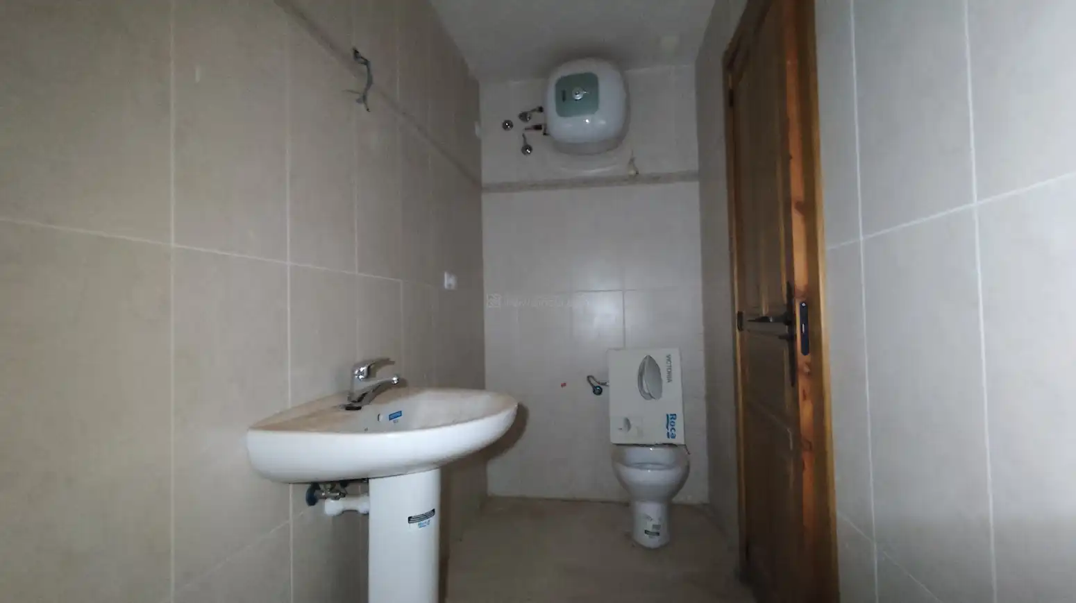 Baño de Local en venta en  Logroño