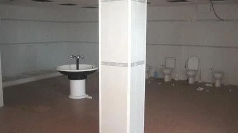 INMUEBLE OKUPADO  SIN ACCESO AL INTERIOR