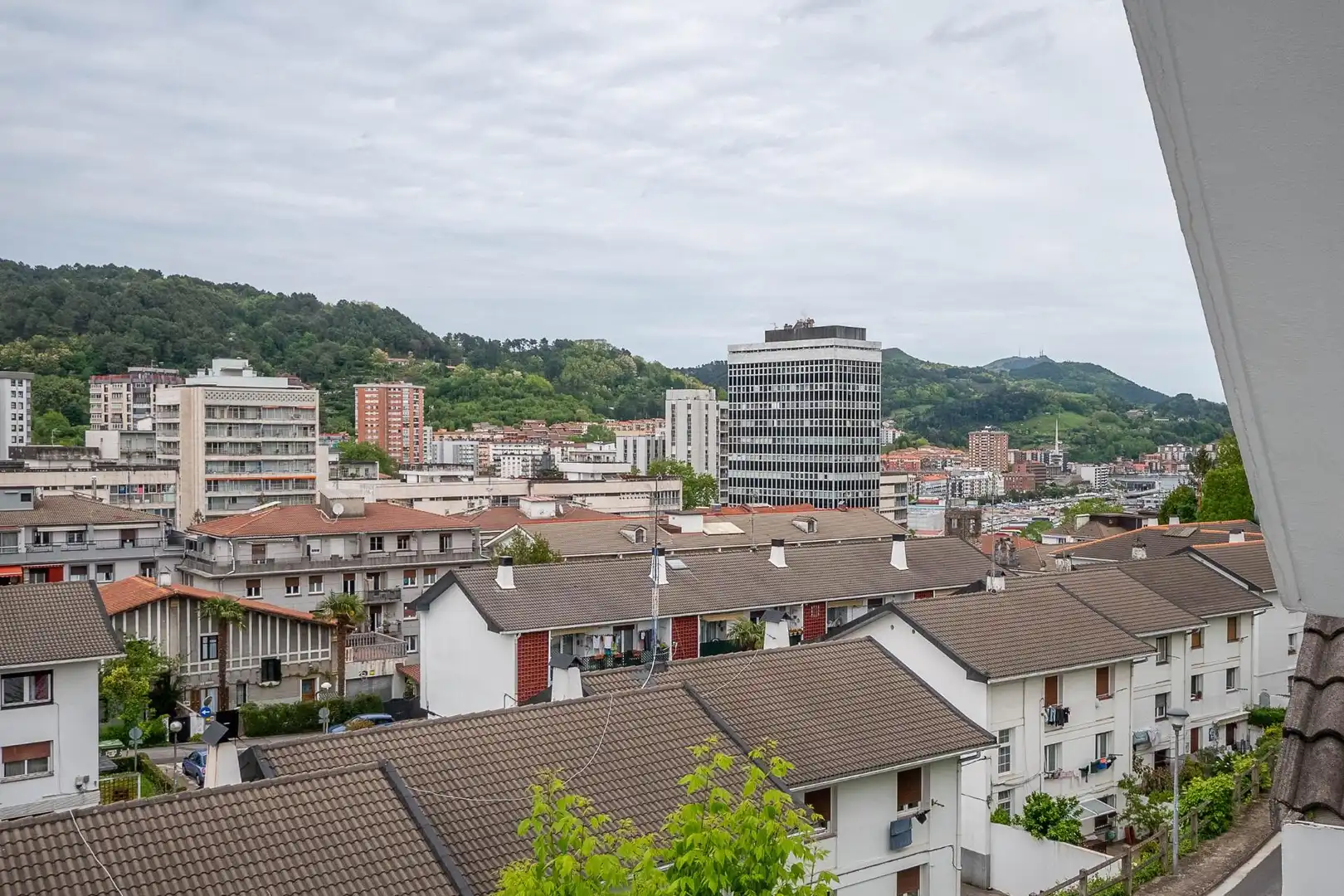 Exterior view of Houses for sale in Donostia - San Sebastián   with Heating, Private garden and Terrace
