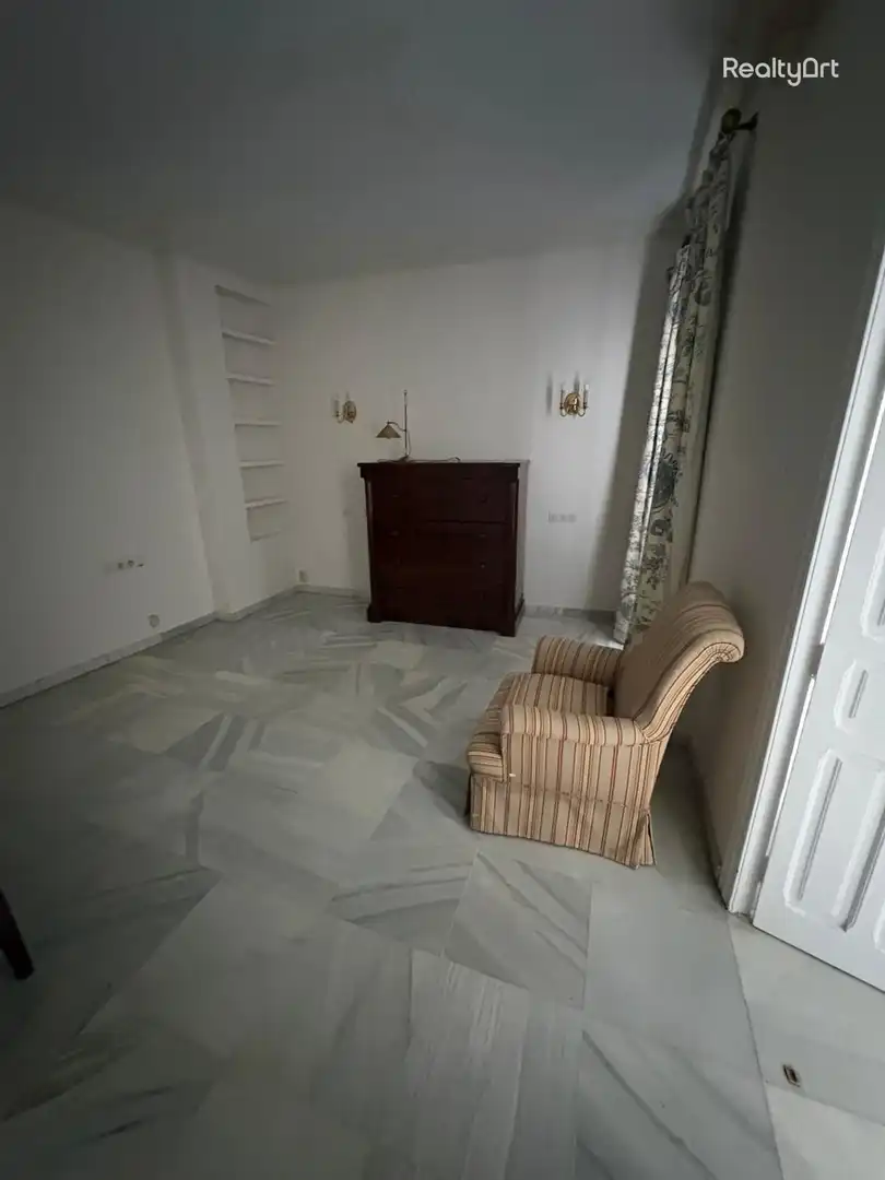 Ático en venta en Sevilla con Aire acondicionado, Calefacción y Terraza