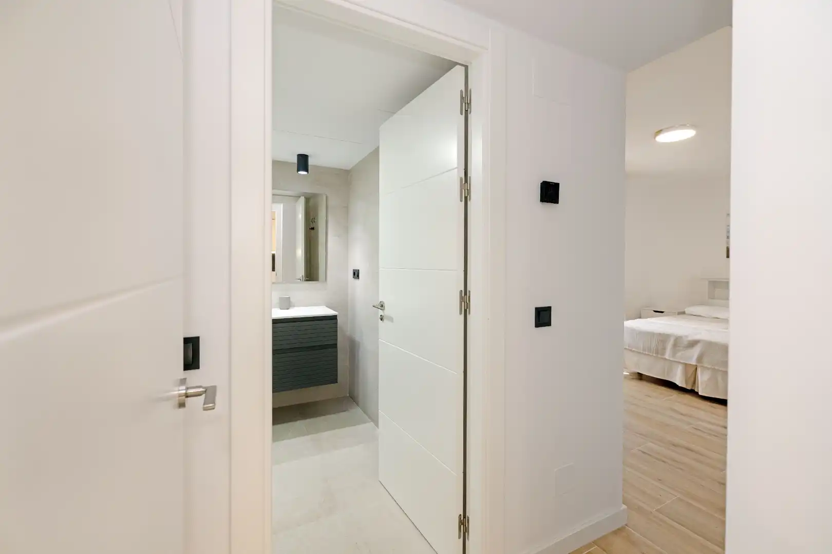 Ground floor for sale in Marbella  with Air Conditioner, Terrace and Community pool
