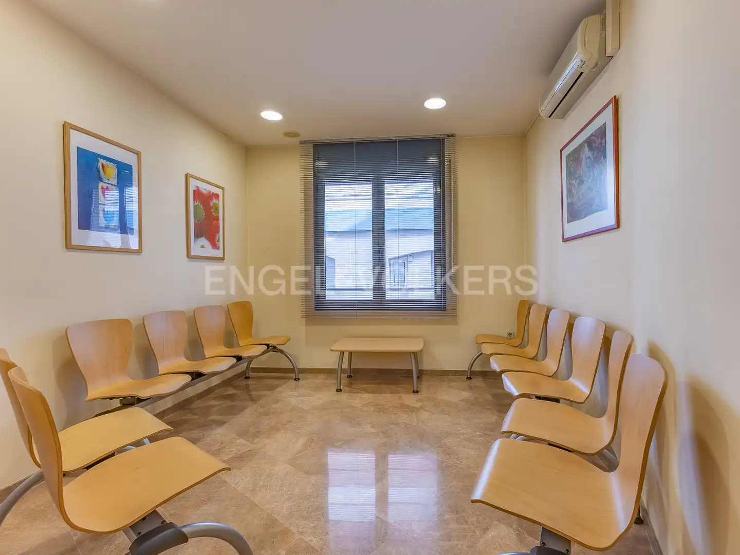 Flat for sale in Manresa  with Air Conditioner, Heating and Balcony