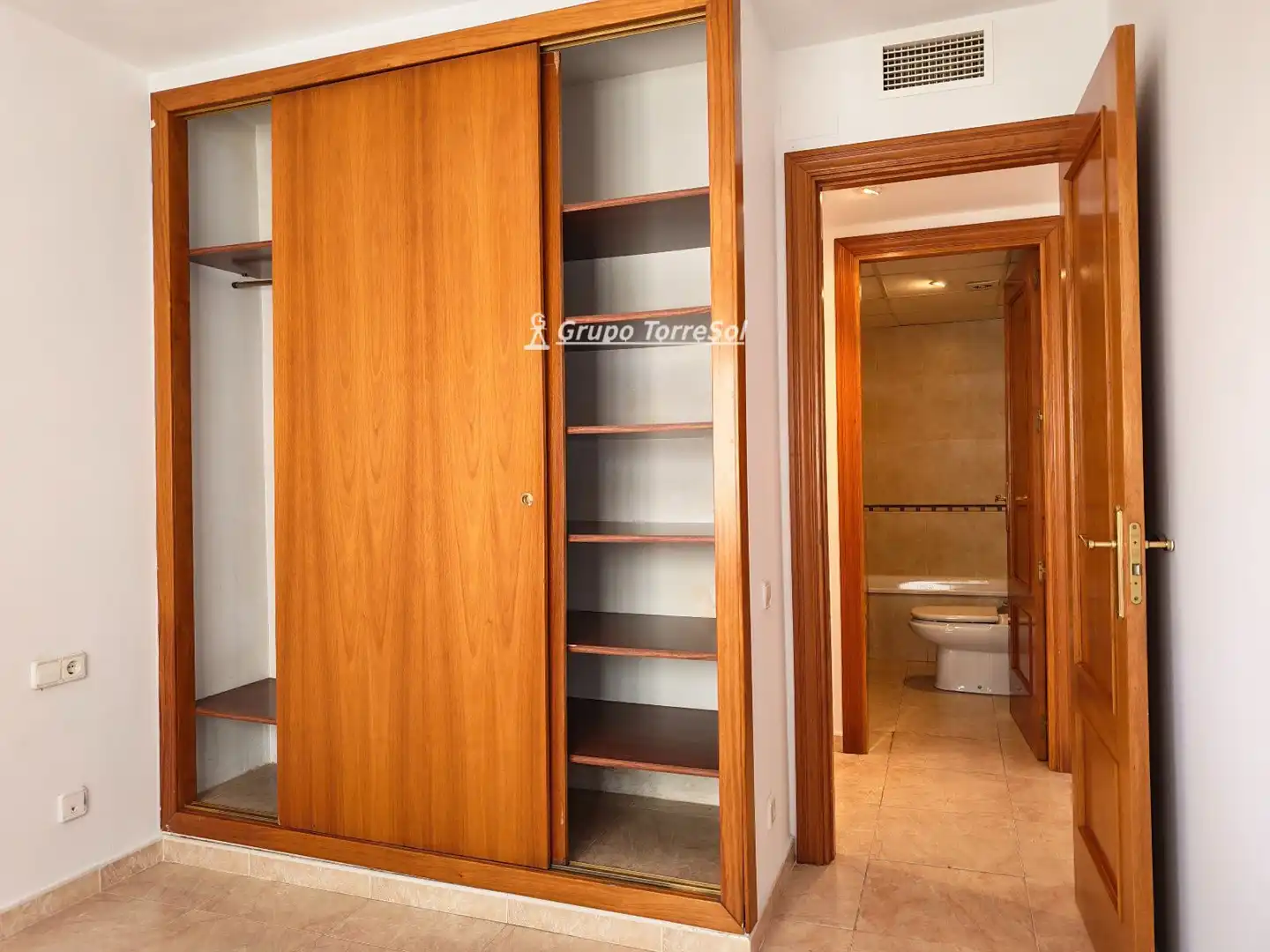 Piso en venta en El Vendrell con Aire acondicionado, Calefacción y Terraza