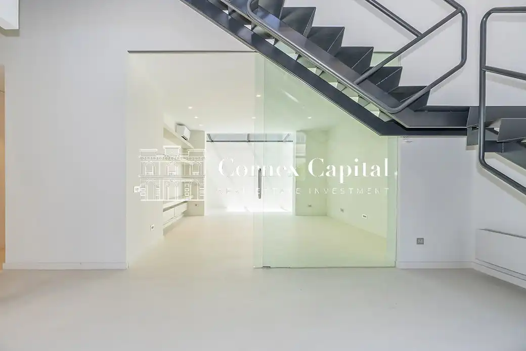 Casa adosada en venta en Barcelona con Aire acondicionado, Calefacción y Jardín privado