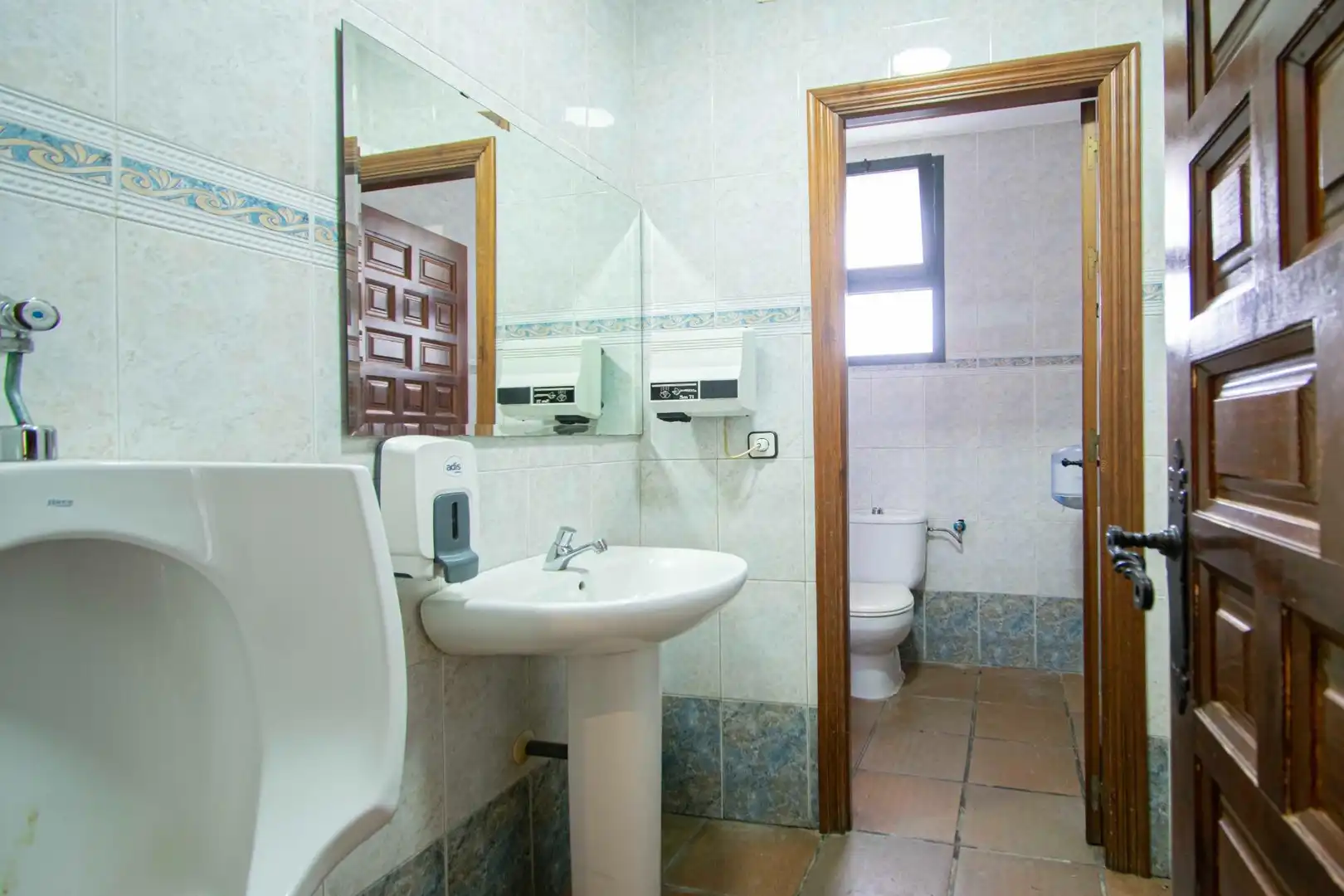Gewerbefläche zum Verkauf in Castilblanco de los Arroyos, imagen 26