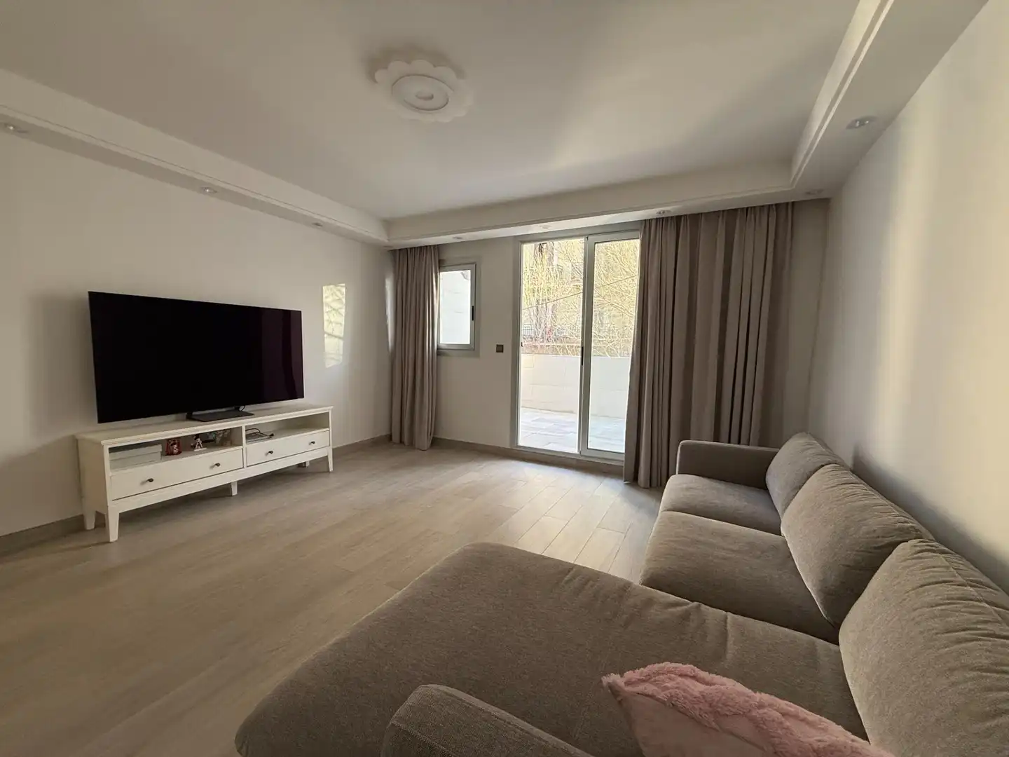 Sala de estar de Casa o chalet en venta en Barcelona con Aire acondicionado, Calefacción y Balcón