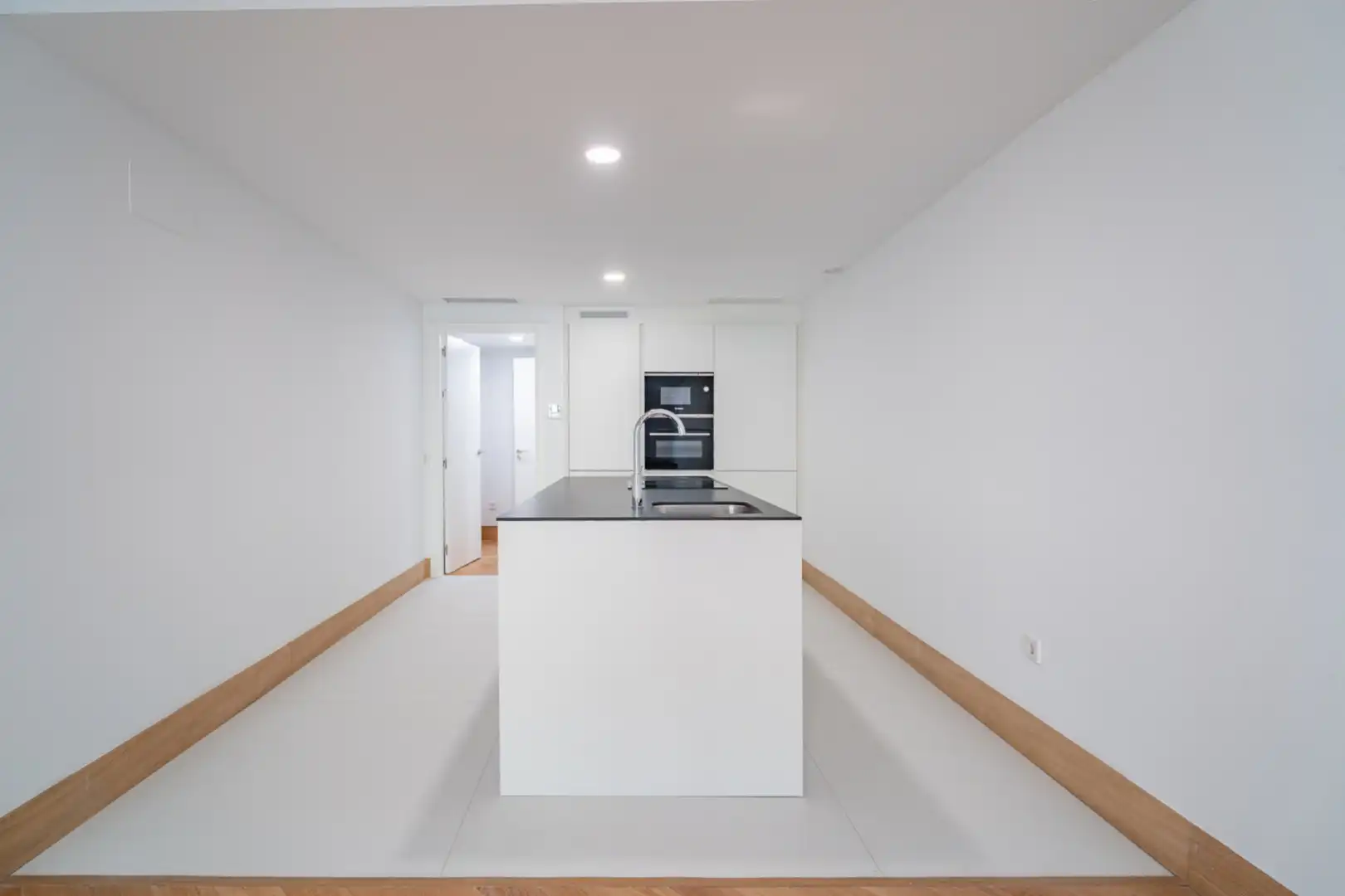 Cuina de Apartament en venda en Málaga amb Piscina i Piscina comunitària